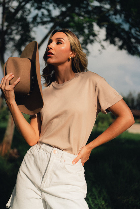 LAA! CAMISETA NUDE